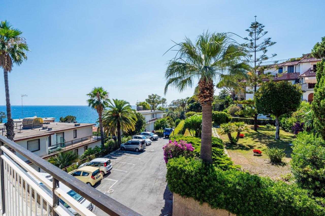 Tre Ponti Panoramic Seaview Apartment San Remo Exterior foto